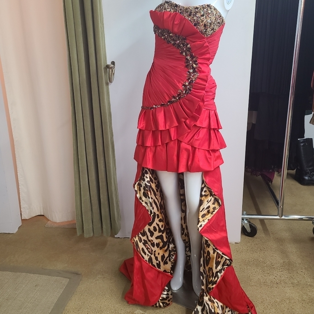💥Riva Designs Prom Dress